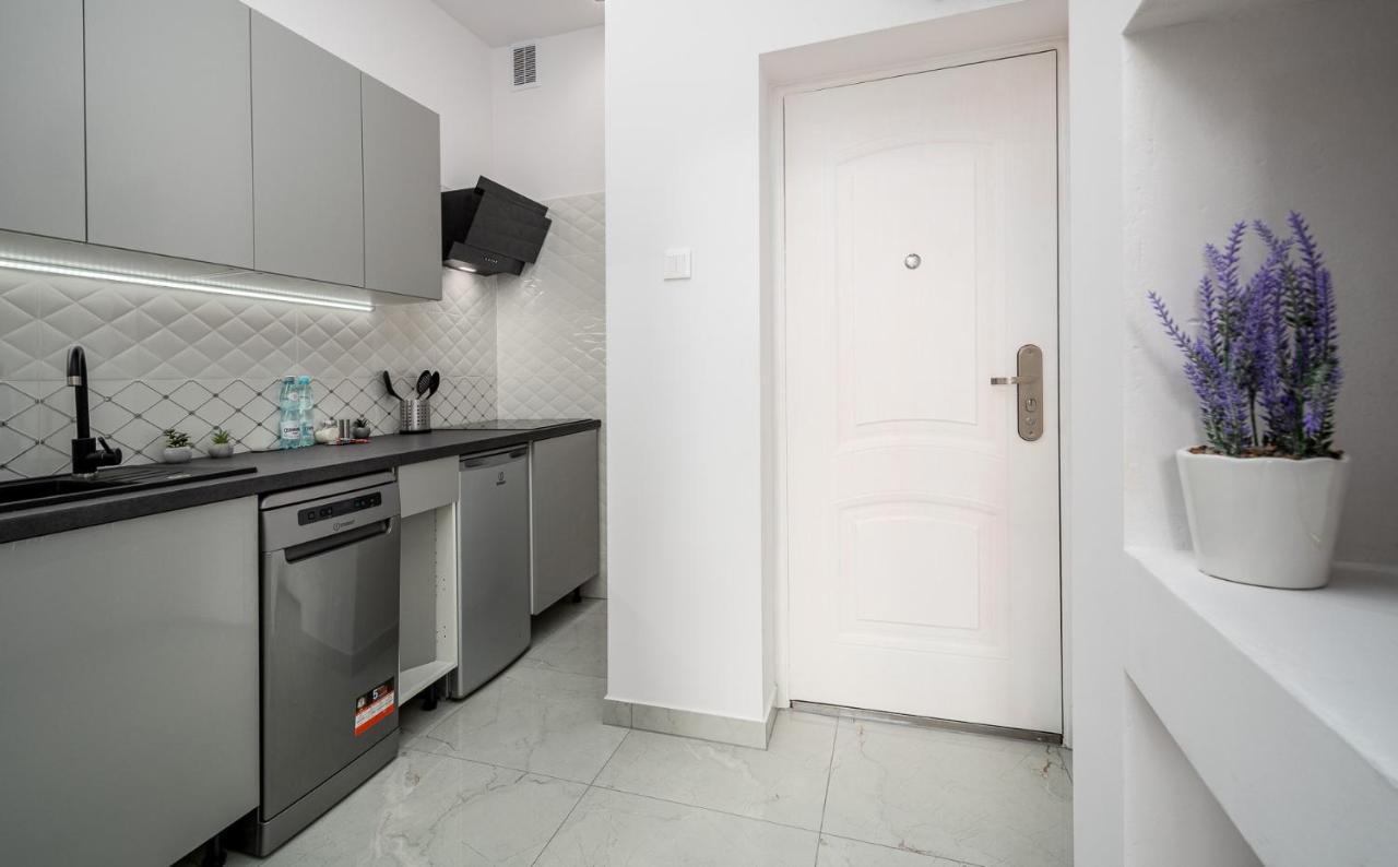 Appartamento Apart D&K Apartament Z Widokiem Na Palac Kultury I Nauki Varsavia Esterno foto